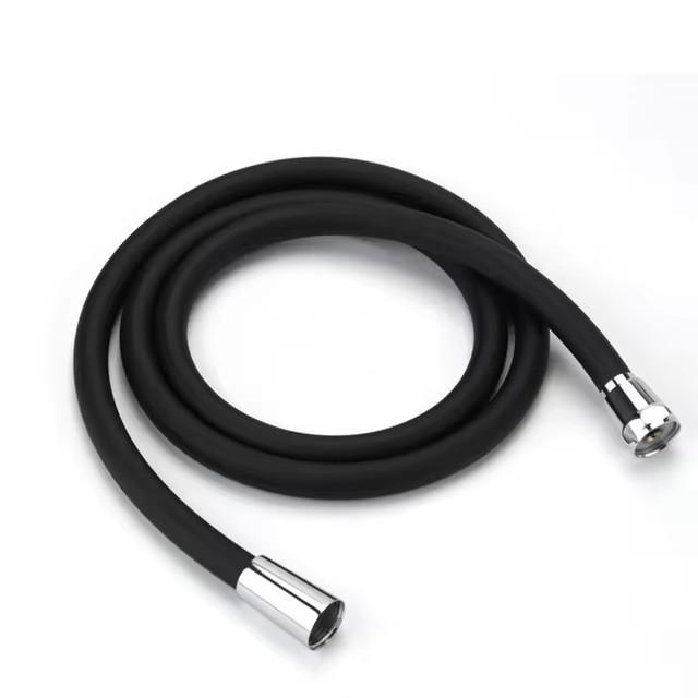 

1,5/2 м силиконовый гибкий шланг для душа черный антизакручивающийся удлинитель высокого давления трубка для душа аксессуары для смесителя для ванной комнаты 1.5M чёрный