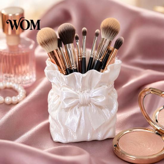 Concealer Brush Container Satin Bow Bag Makeup Holder, 3D Printed Beauty Tool Organizer Large Capacity for Desk, Bowknot Pouch Pencil Holder