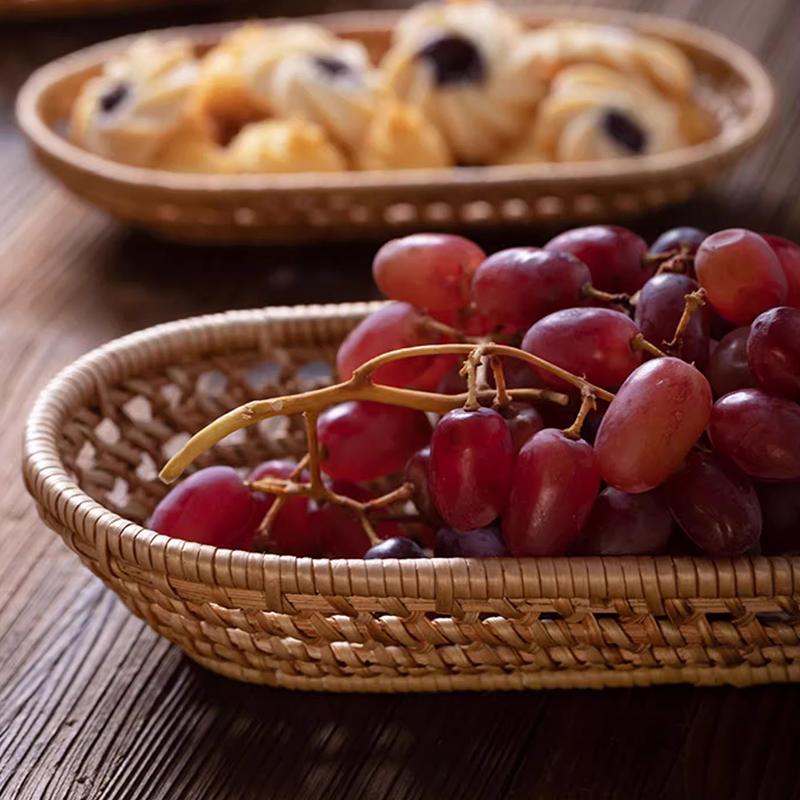 Handgeflochtener Ovaler Aufbewahrungskorb aus Rattan, Organizer-Tablett für Küchenzubehör, Picknick-Lebensmittel, Obst, Snacks, Brot, Besteckkorb