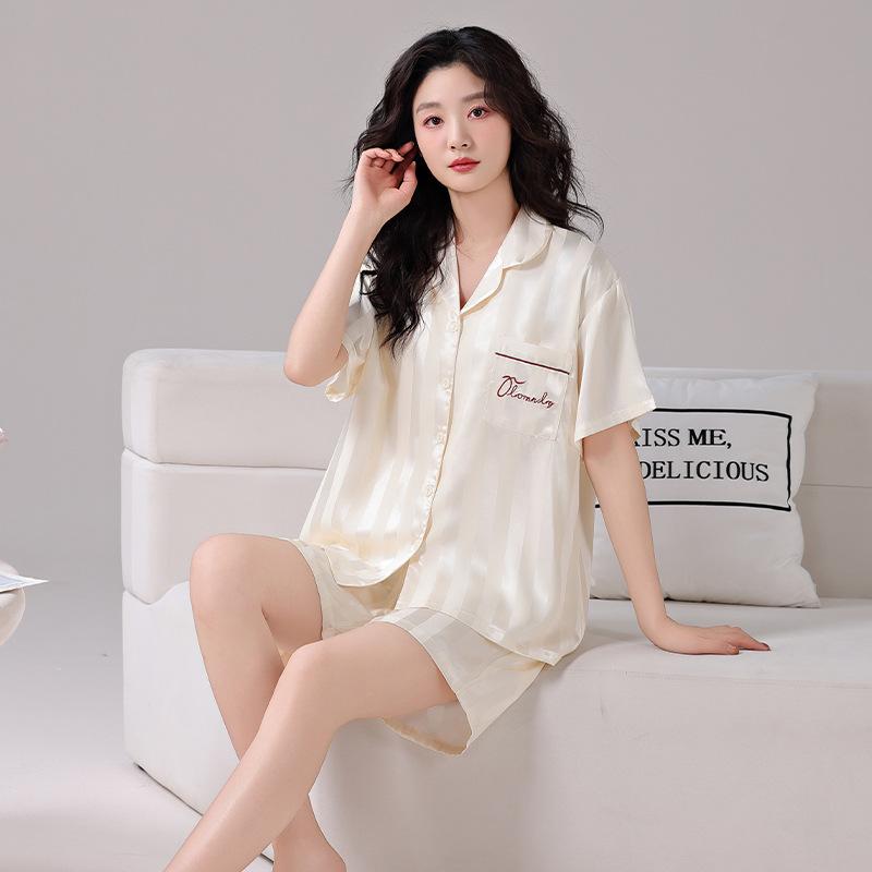 Ice Silk Pajamas Couple 1011 New Summer Thin Short-sleeved Shorts Can Be Worn Outside a Man's and a Woman's Pajamas Loungewear