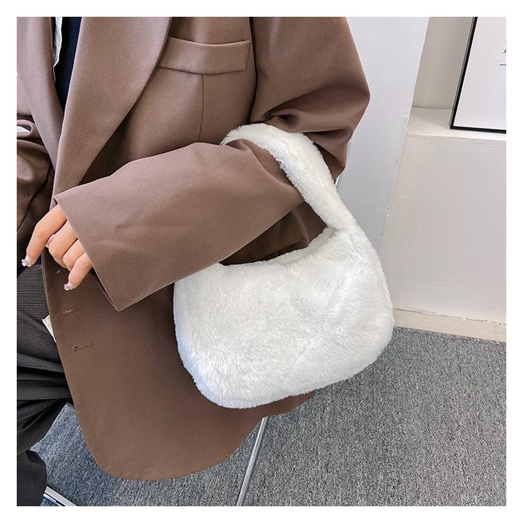 Plush Faux Fur Mini Square Bag for Women, Soft Fluffy Handheld Shoulder Purse, 2022 Winter Fashion Cute Handbag