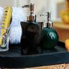 1 Set Miniature Bathroom Supplies, 1:12 Scale Mini Bathroom Accessories, Realistic Shampoo Bottles Towels Combs Mirrors for Doll Mansion Bathroom Sink