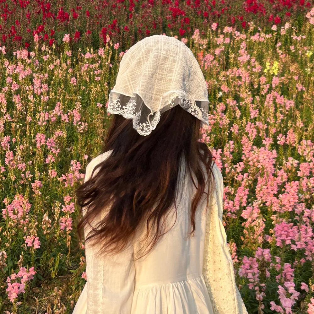 New Korean Sweet Lace Flower Triangle Hair Scarf Women Square Scarf Headband Pastoral Headdress Summer Seaside Hair Accessories