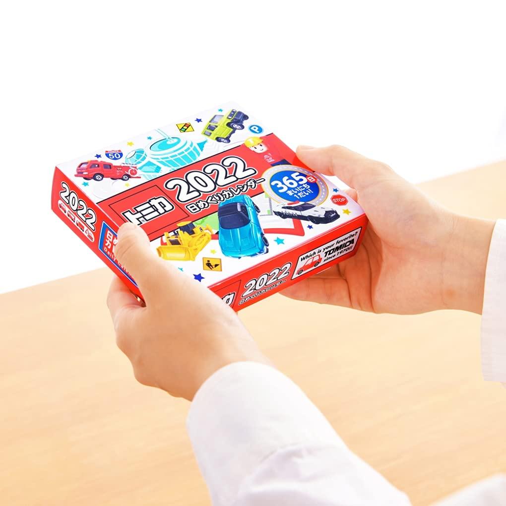 New Japan Calendar 2022 Daily Calendar Tomica NK8820