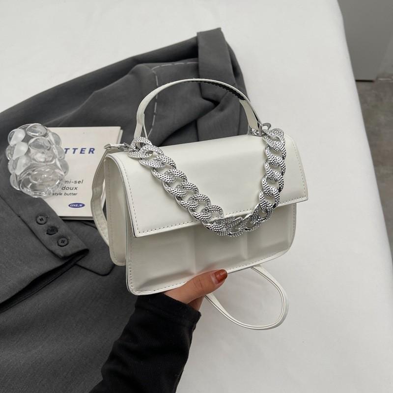 Elegant Women's Casual Crossbody Bag Modern Korean Style Small Square Handbag