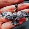 Vintage Falcon Necklace Eagle Spread Wings Jewelry Pendant European and American Trend Hip Hop Bouncing Men and Women