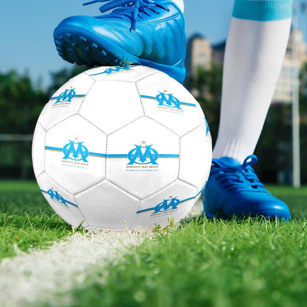 Olympique de Marseille Football Club Pallone da Calcio Indoor Misura 5 Colorato Cucito a Macchina PVC Pronto per la Competizione Resistente Alta Rimbalzabilità