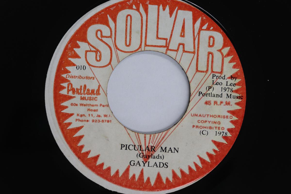 

7inch Record GAYLADS / RIGHTEOUS FOUNDATION - Picular Man / Picular Dub 010 Solar 1978 Jamaica Reggae, Ska & Dub Used