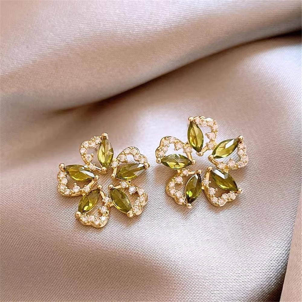 Милые женские серьги-пусеты в виде цветка золотого цвета, прекрасные свадебные для невесты, для женщин