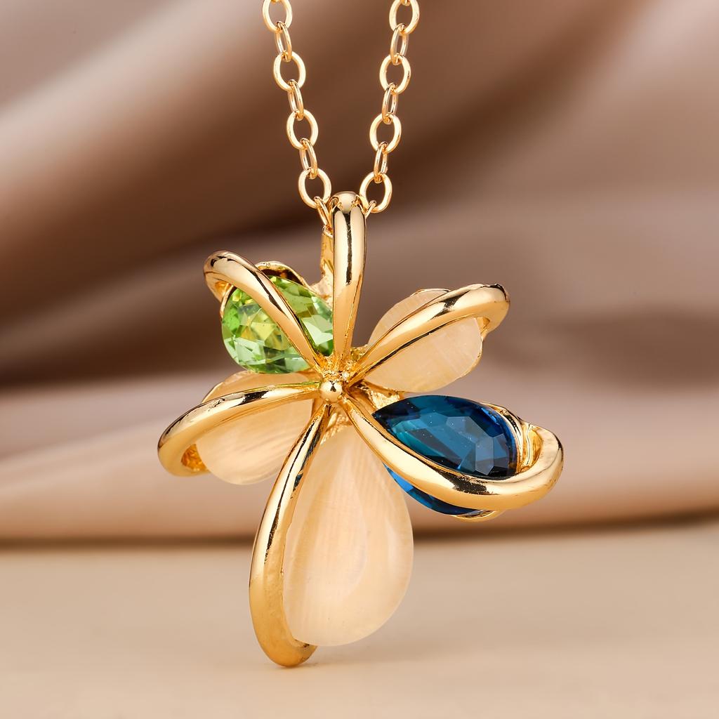 Irregular five-petal flower design earring, pendant, and necklace jewelry set Birthday and holiday party gift accessories