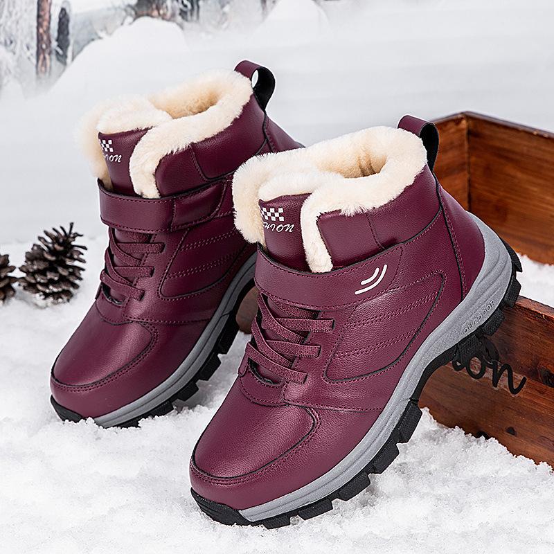 Factory direct sales outdoor couple snow boots warm and velvet men's cotton shoes soft and comfortable magic buckle elderly shoes