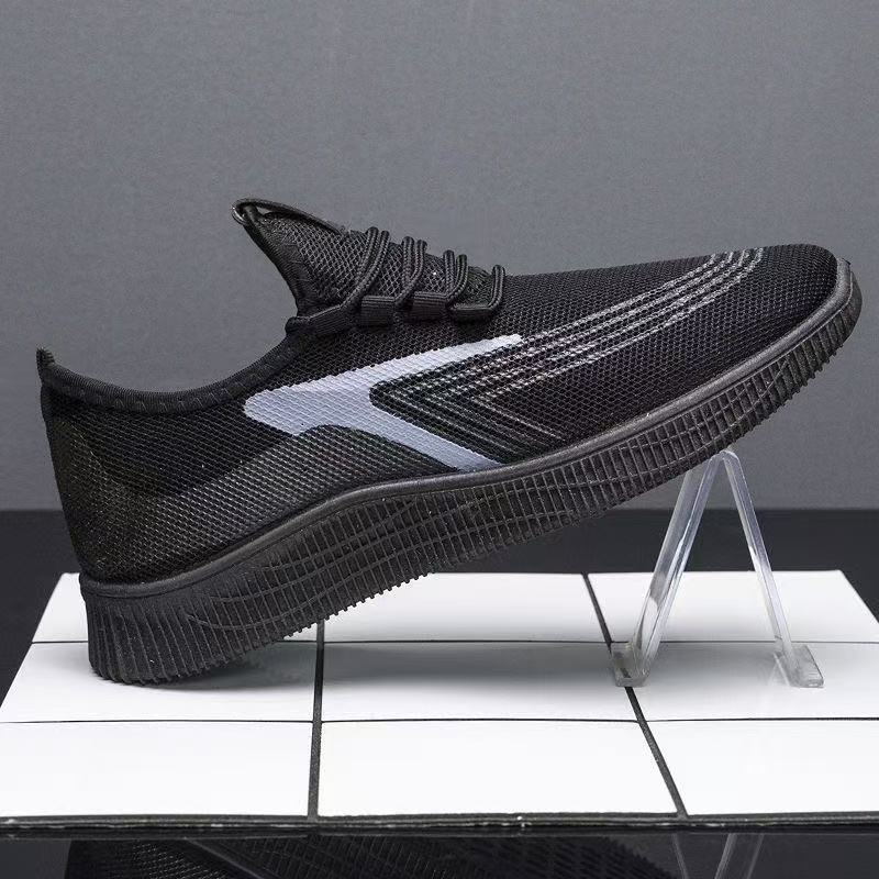 Spring, summer and autumn new young men's trendy sports shoes casual running cloth shoes men's trendy cloth shoes