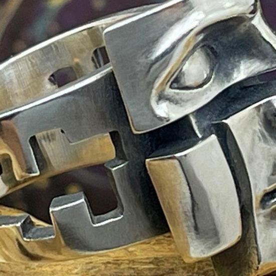 Finger Ring Unisex Adjustable Split Character Design Ring Zinc Alloy Face Guard Themed Ring Jewelry Accessories