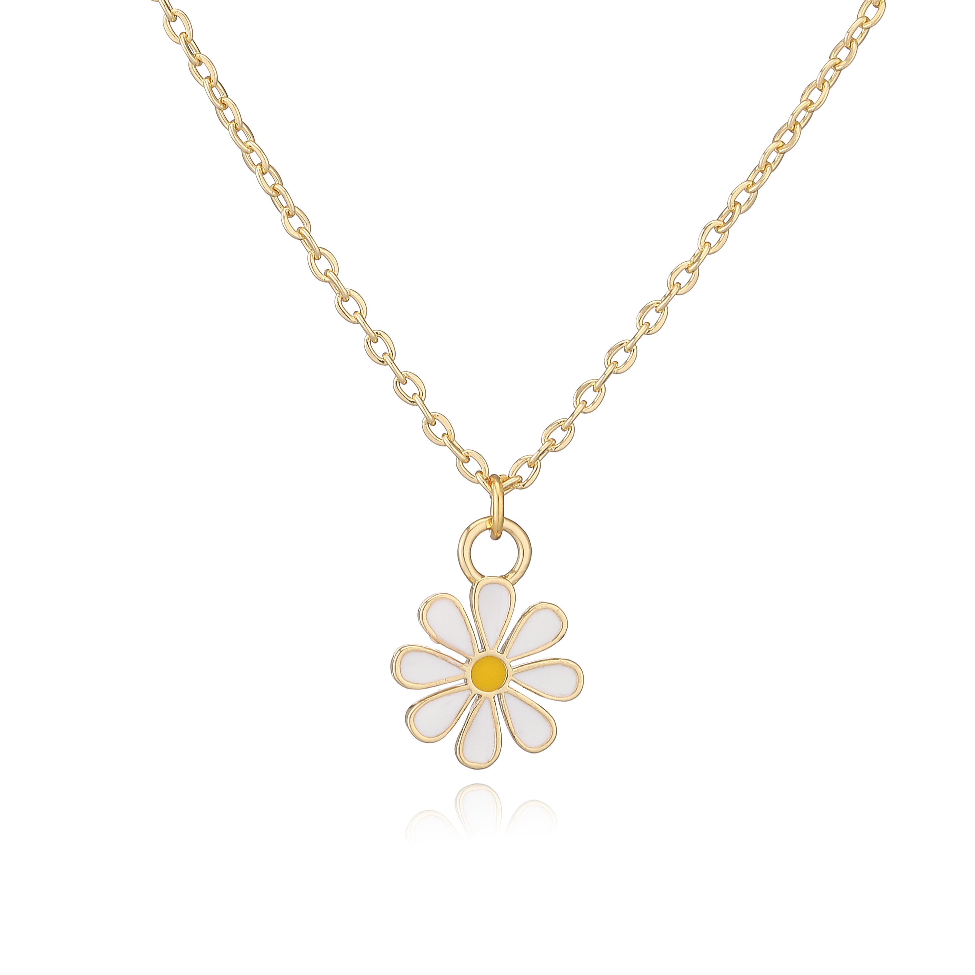 

HECHENG, Summer New Sweet and Romantic Enamel Yellow Daisy Pendant Necklace Women s Fashion White Copper Metal Zircon 1 Piece Other