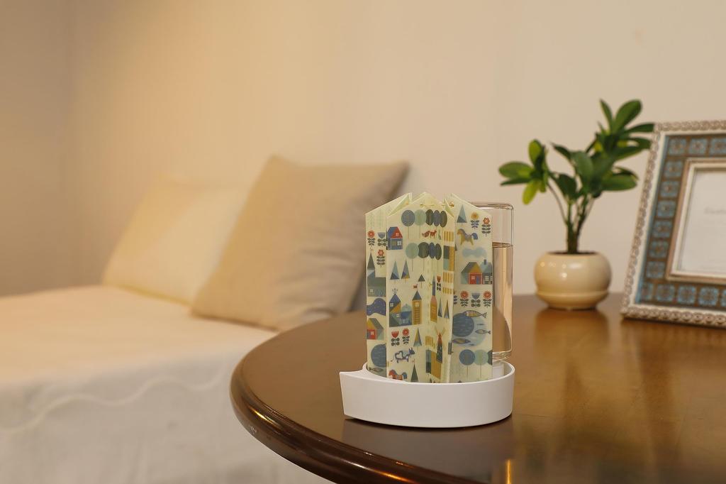 Sekisui Jushi Natural Evaporative Eco Nordic Life X W13 X D11cm Humidifier, Waterscape, WS-NR, H15.5