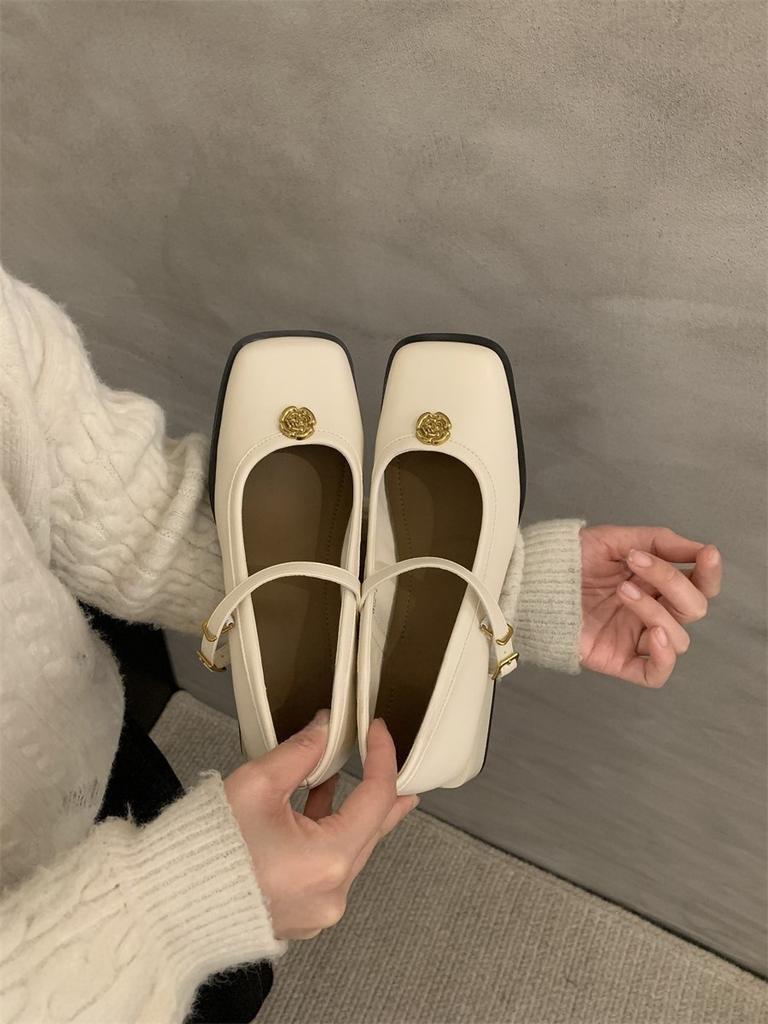 New retro Mary Jane shoes square head shallow mouth word with thick heel versatile single shoes women's shoes