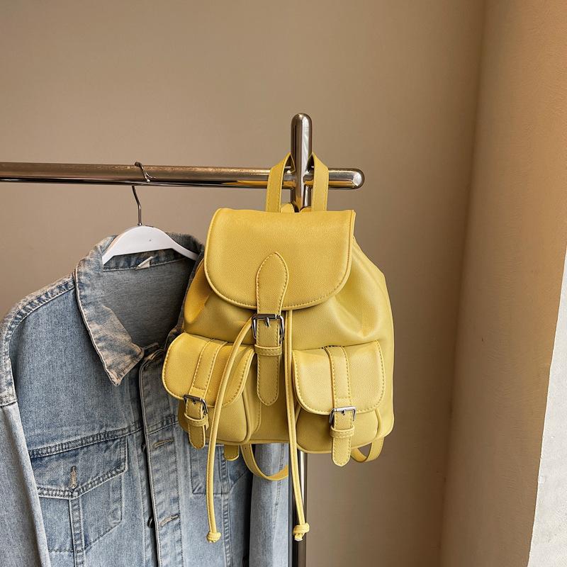 Premium Sense Lightweight Versatile College Style Backpack Women's 2025 Summer New Large Capacity Versatile Commuter Backpack