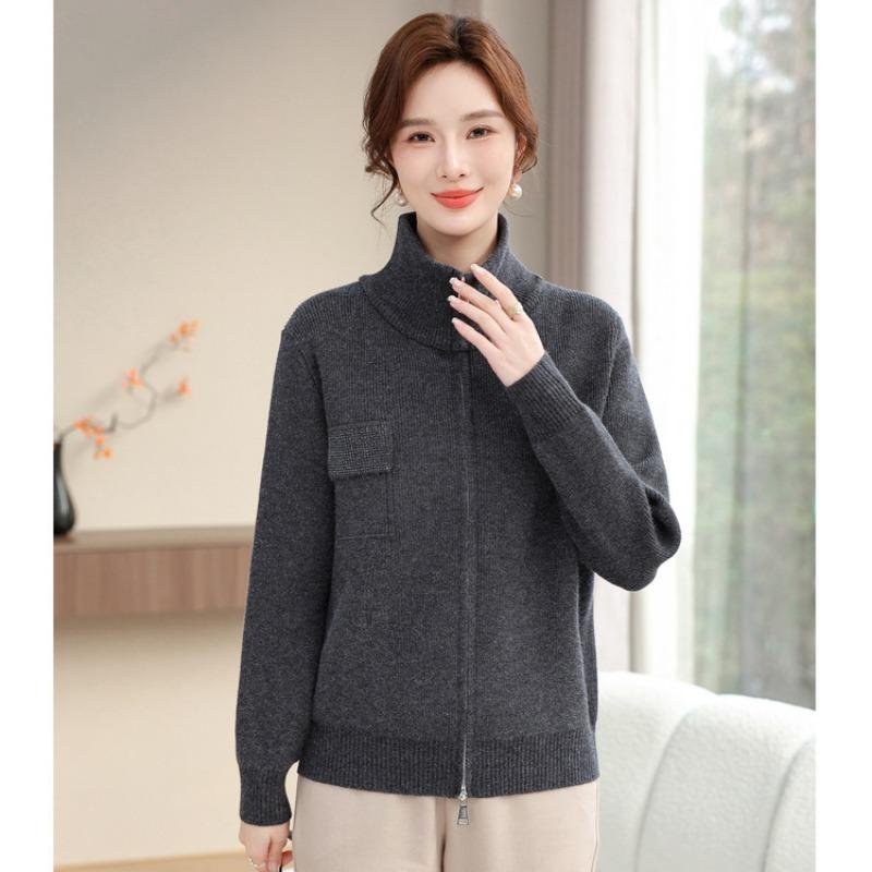 Middle-aged and old women's lapel-neck knitted sweater cardigan women's new mother spring and autumn fashion coat