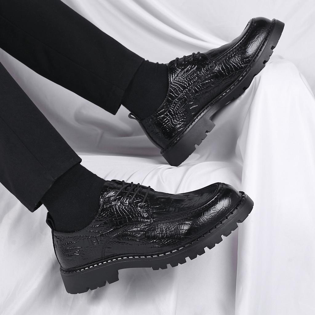 Black Leather Shoes Men's Business Dress Autumn and Winter Young People British Casual Soft Sole Heightening Wedding Shoes Men's