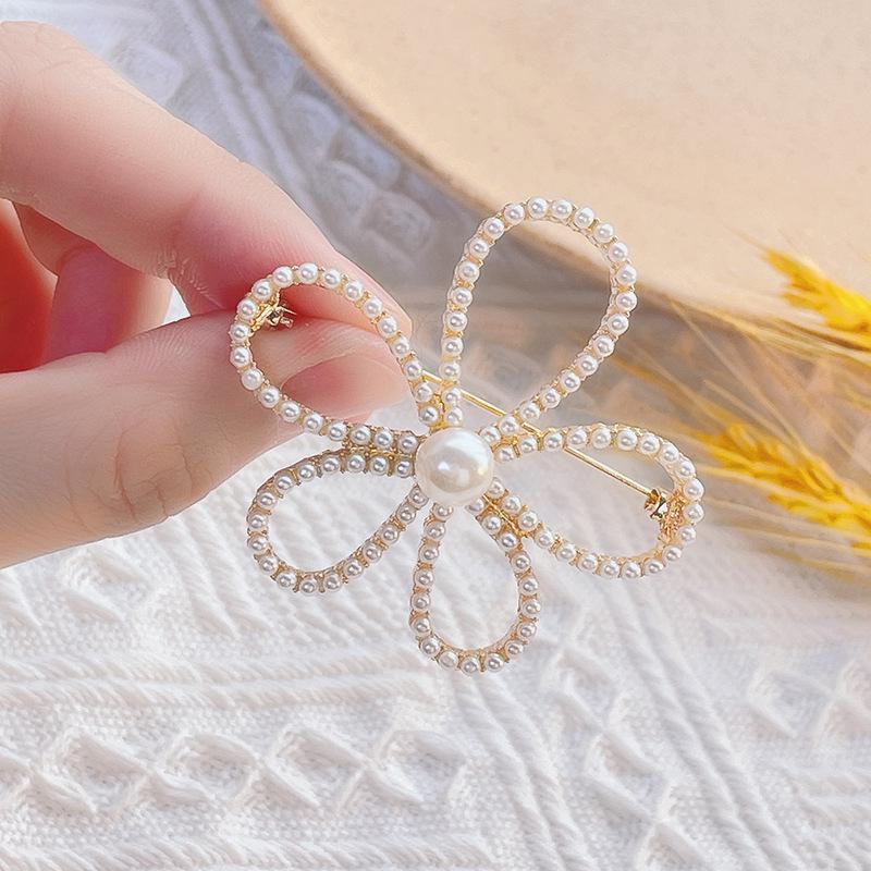 High-End Pearl & Rhinestone Butterfly Brooch for Women's Fashion Suits and Scarves