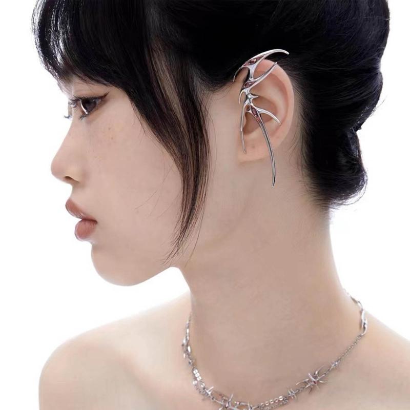 Gothic Blood Butterfly Ear Cuff Enamels Ear Bone Clip Punk Cool Earrings Irregular Metal Nonpiercing Earring for Women