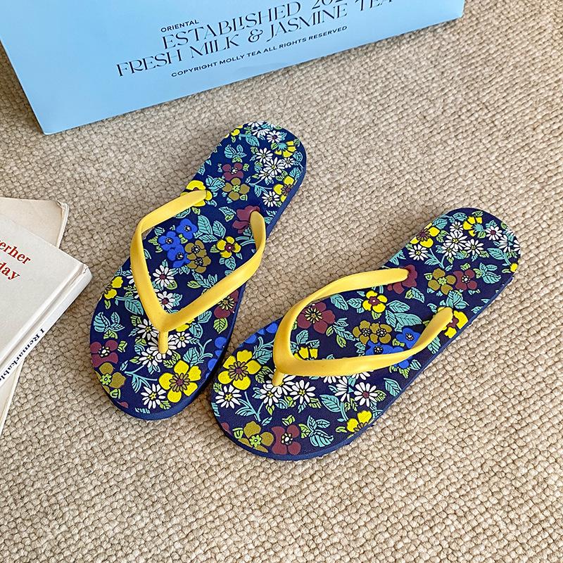 Summer Flip Flops Sandals Seaside Vacation And Leisure Slippers Non Slip Splint Girls Wear Outside The Beach