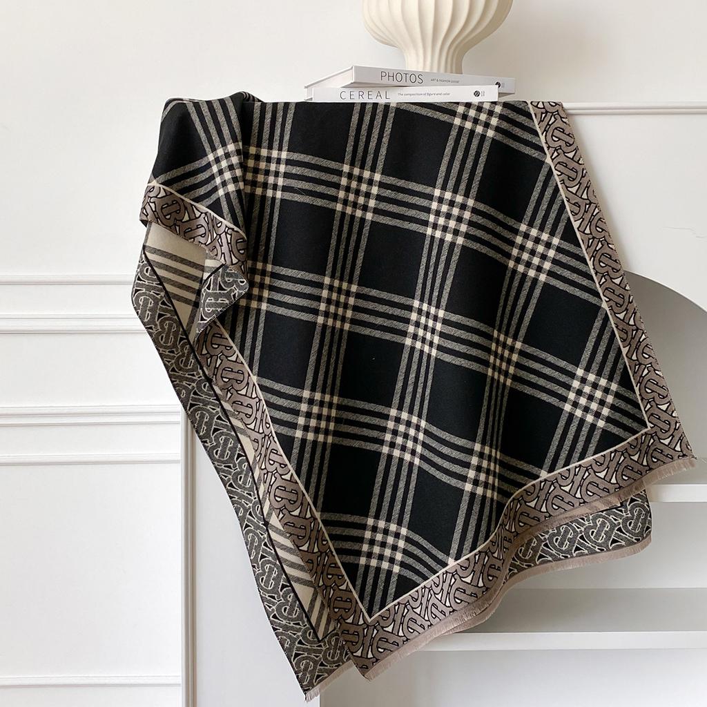 Plaid Shawl Women'S Autumn And Winter Versatile Cape High-End Sense Outer Blanket Imitation Cashmere Fringed Shawl