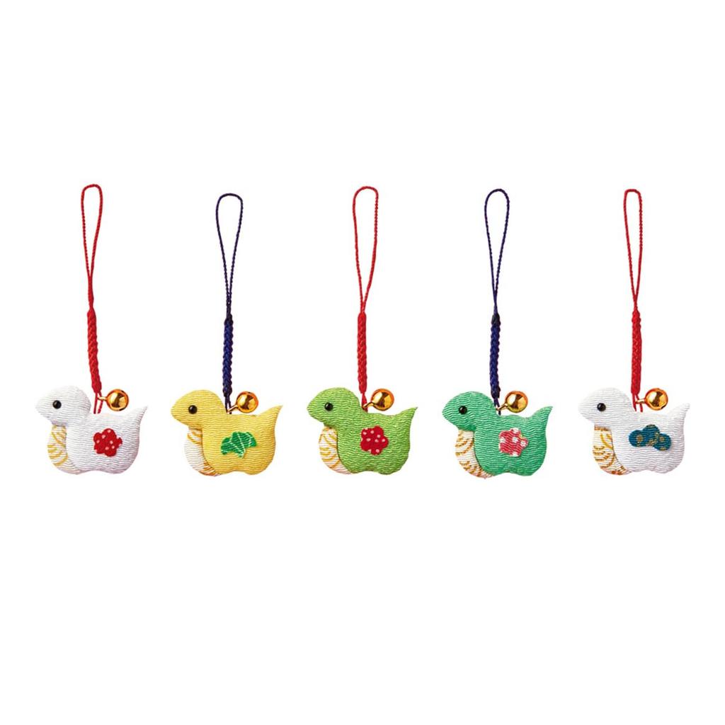 Sakura Horikiri Chirimen Netsuke Five Lucky Snakes 4706404