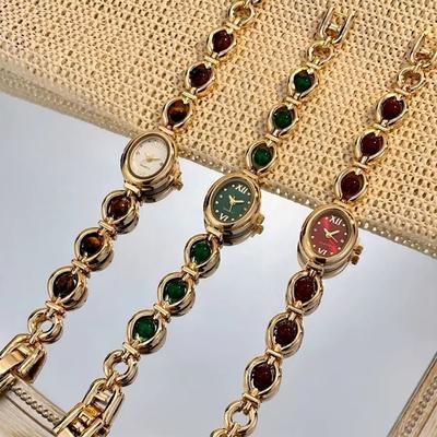 Perlmutt-Armbanduhr für Damen Ovale Form Damen Uhr Funkelnde Quarzuhr Zum Verschenken