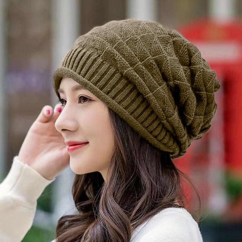 Women's Korean-Style Windproof Slouchy Hat - Solid Color, Warm, Ear-Protected for Autumn & Winter