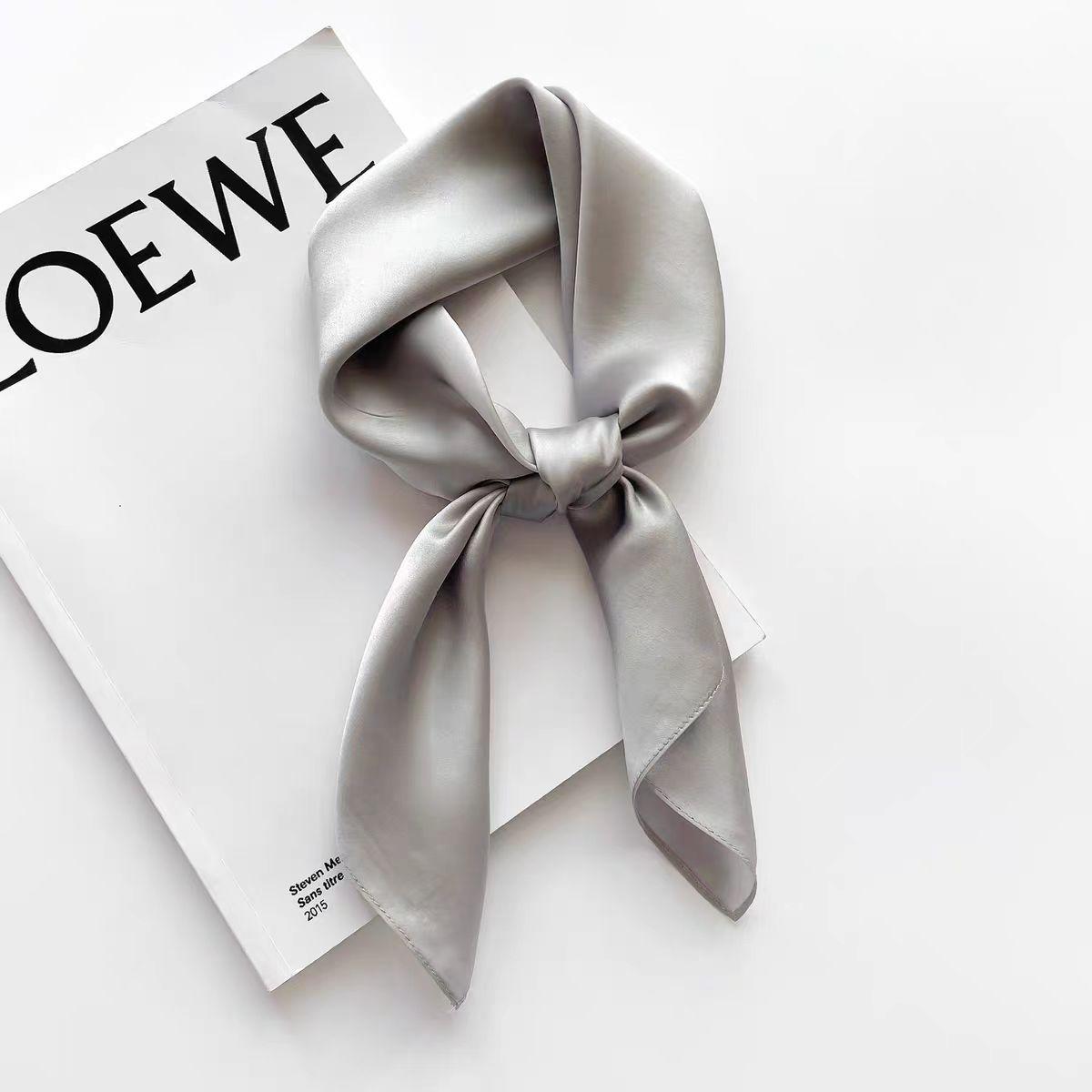 100% Natuurlijke Zijden Sjaal Dames effen Foulard Hoge Kwaliteit Dames Hoofddoek Sjaal Wikkel Vierkant Mode Hijab Bandana Sjaals Y1960YY-Real Silk 65x65cm gray