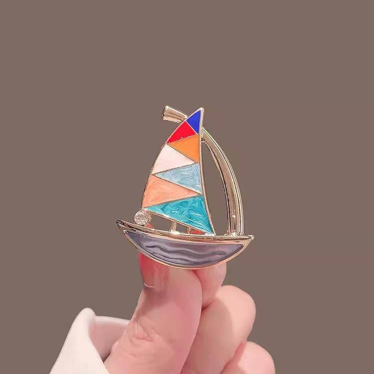 

Брошь Color Sailing High-End Femininity Smooth Sailing Brooch Niche High-End Design Pin Suit Accessories