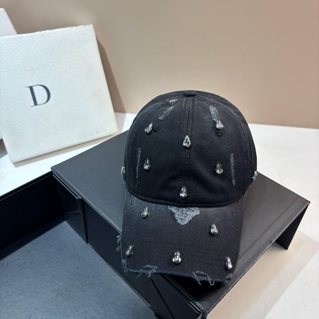 Original design~ New niche water drop drill gradual change cotton baseball cap triangular hole casual cap