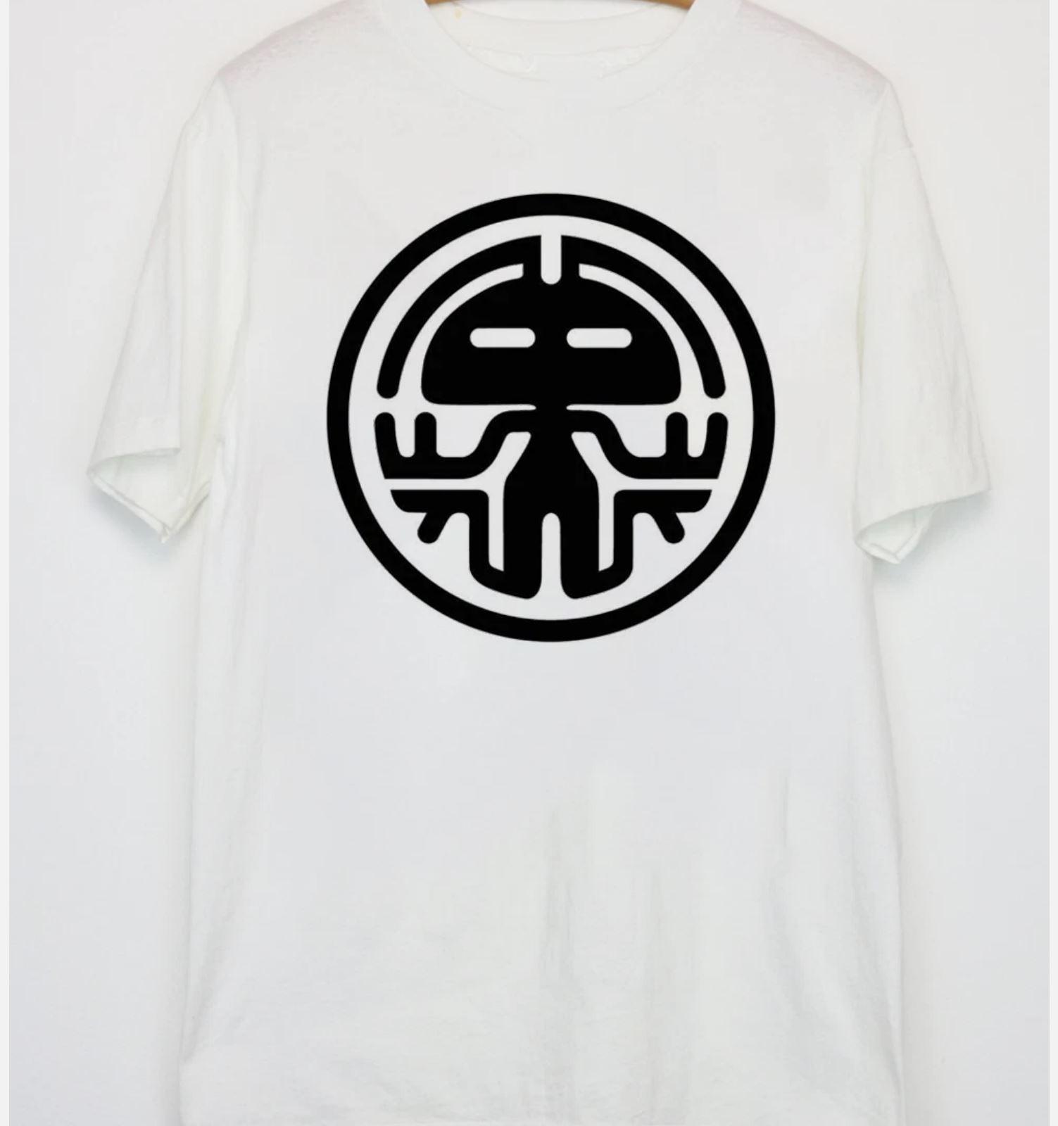 Футболка белая с ЛОГОТИПОМ группы Rabbit in the Moon Унисекс Все размеры 4XL