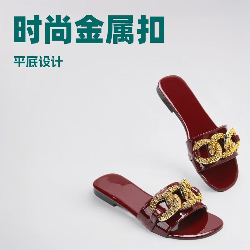 2025 New Luxury Women's Exquisite Slippers Summer Square Buckle Fashionable and Comfortable Anti Slip Beach Leisure Slippers
