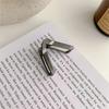 V-shaped Hair Claws Fashionable Gold Color Metal Hair Clips Small Practical Ponytail Ornament Korean Popular Headwear