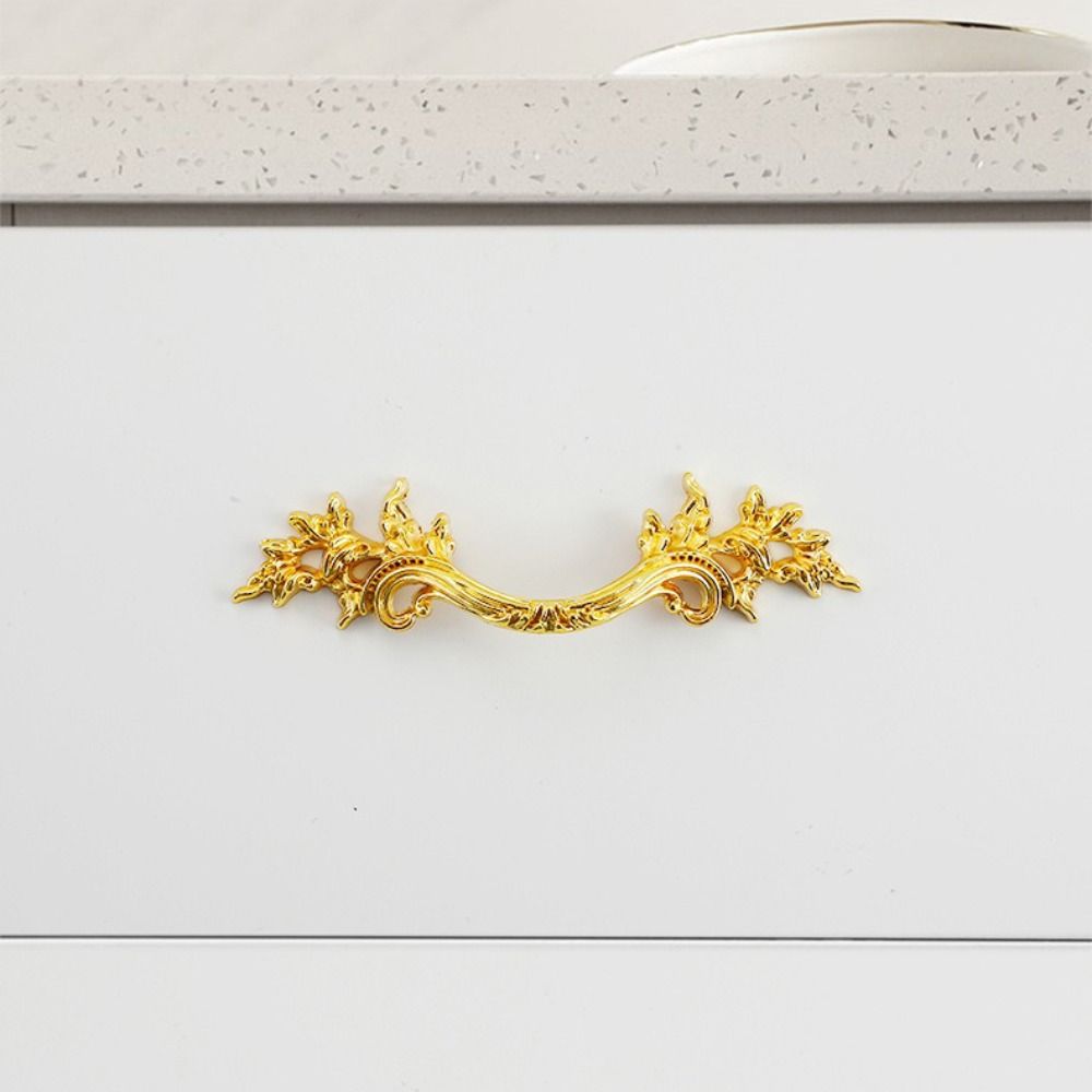 European Style Vintage Drawer Pulls Zinc Alloy Wardrobe Door Handles  For Kitchen Cabinets