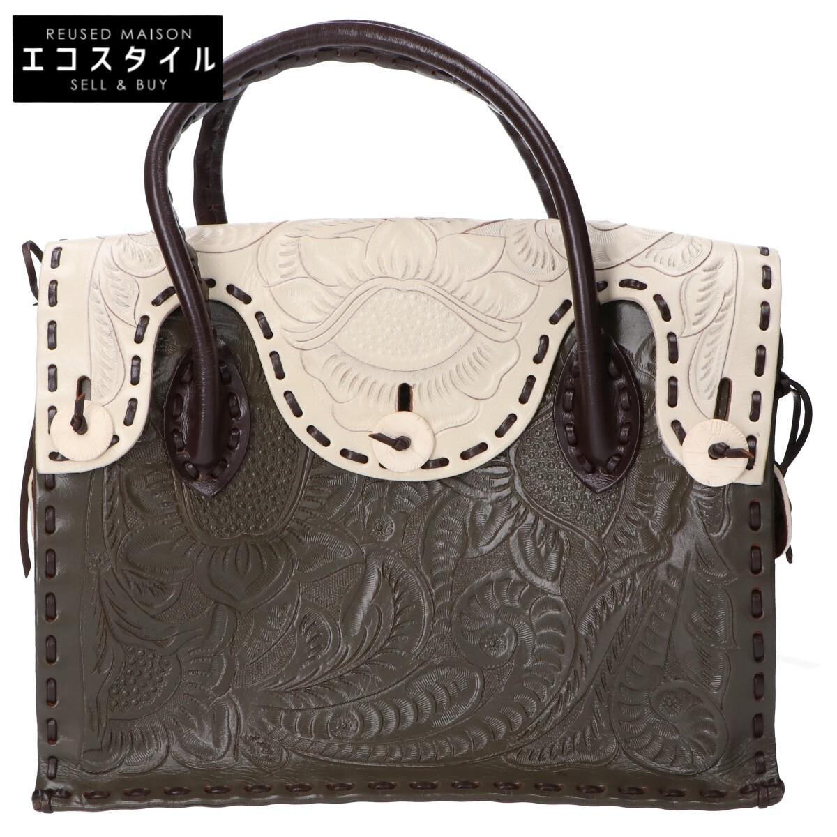 

GRACE CONTINENTAL Maestra M Carved Leather Flap Handbag Khaki/Off WhiteUsed