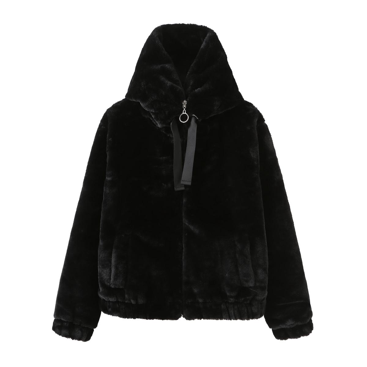 Женская куртка с капюшоном — фото 6