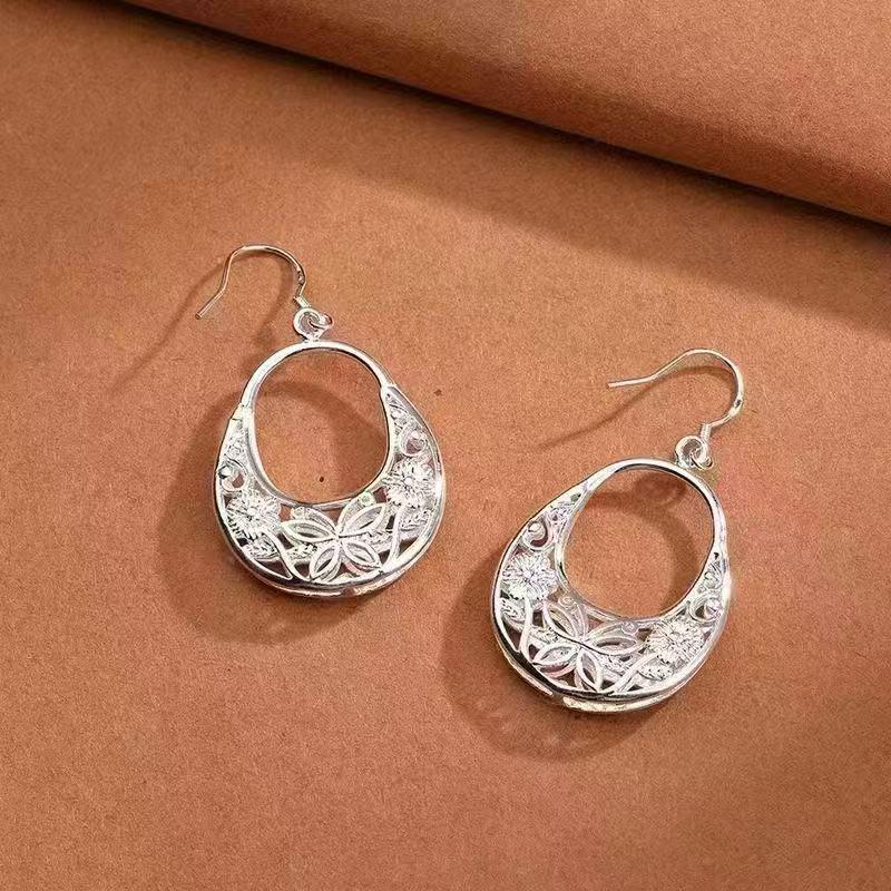 Elegant Silver Earring Hooks with Chinese Style Hollow Butterfly Design