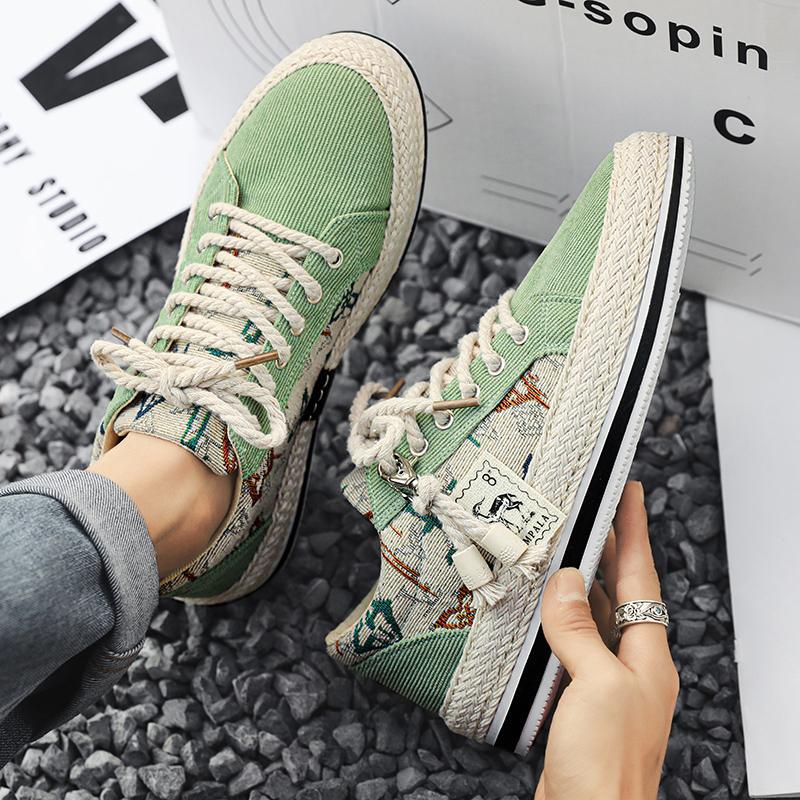 Men's shoes 2025 new fashion breathable national style corduroy casual lazy shoes one pedal men's board shoes cloth shoes