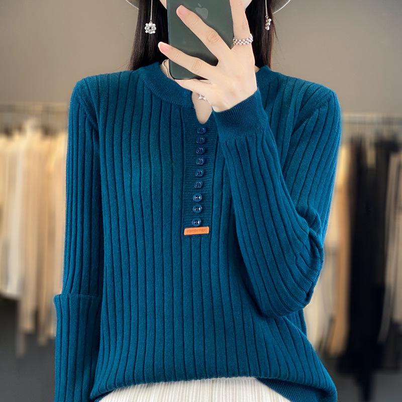 2023 Autumn Women's Slim Fit Long Sleeve Button Knit Pullover with Round Neck