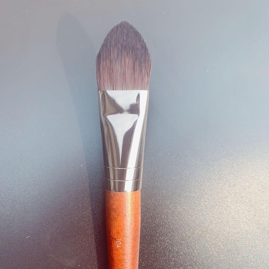 M Series Makeup Brush Set: Powder, Blush, Eyeshadow, Nose, Eyebrow, Blending, Contouring Brush.