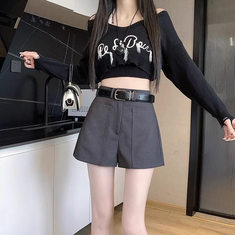 Spring Plus Size A-Line Black High Waist Shorts for Women - Petite, Loose Fit, Wide-Leg, Slimming Suit Style