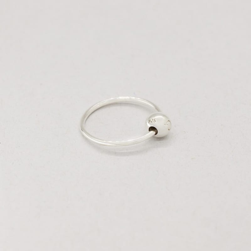 COLLECT SYNERGY C. Engraved Ball Ring