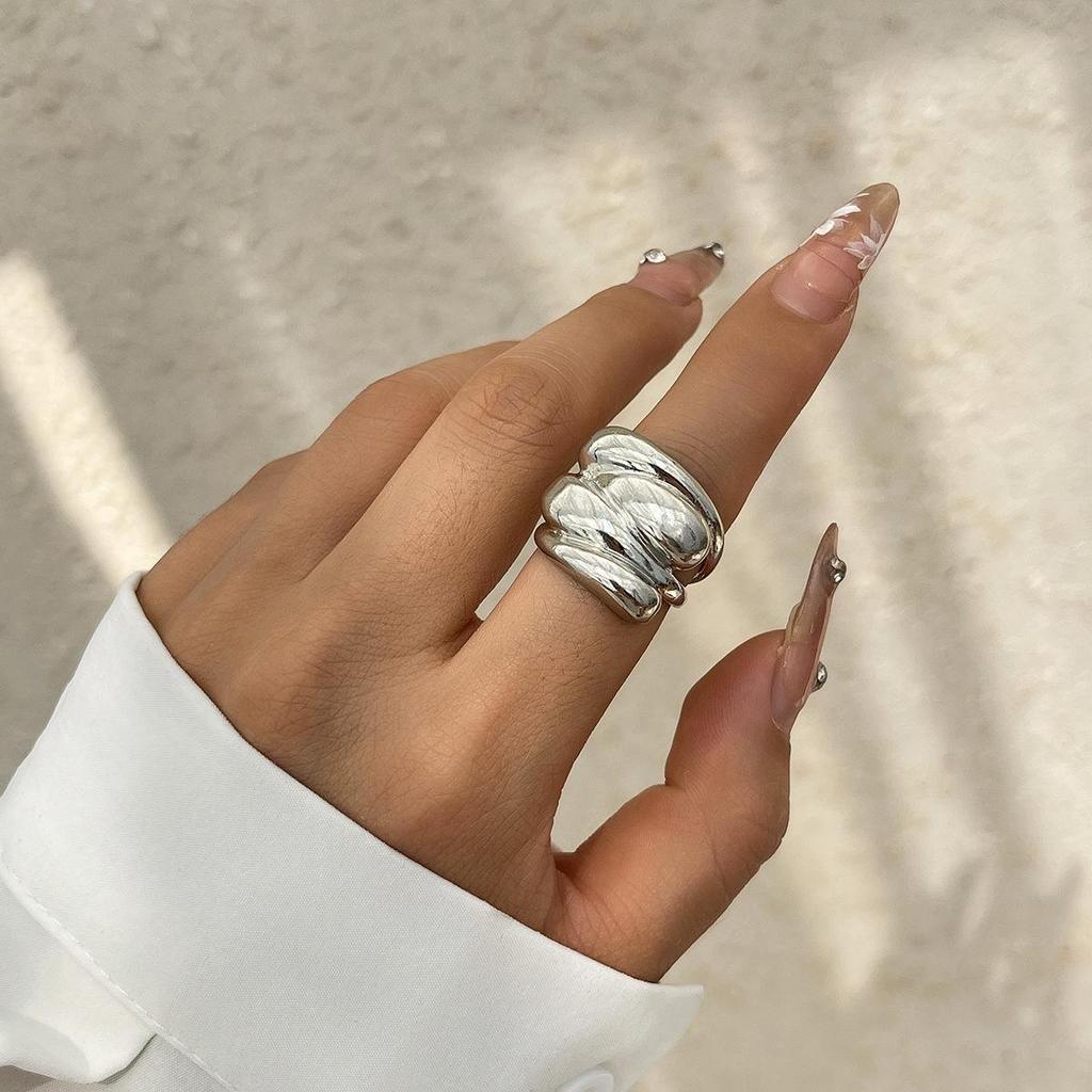 Gold Plated Alloy Bangle Bracelet European Style Anti-Fade Elegant for Women