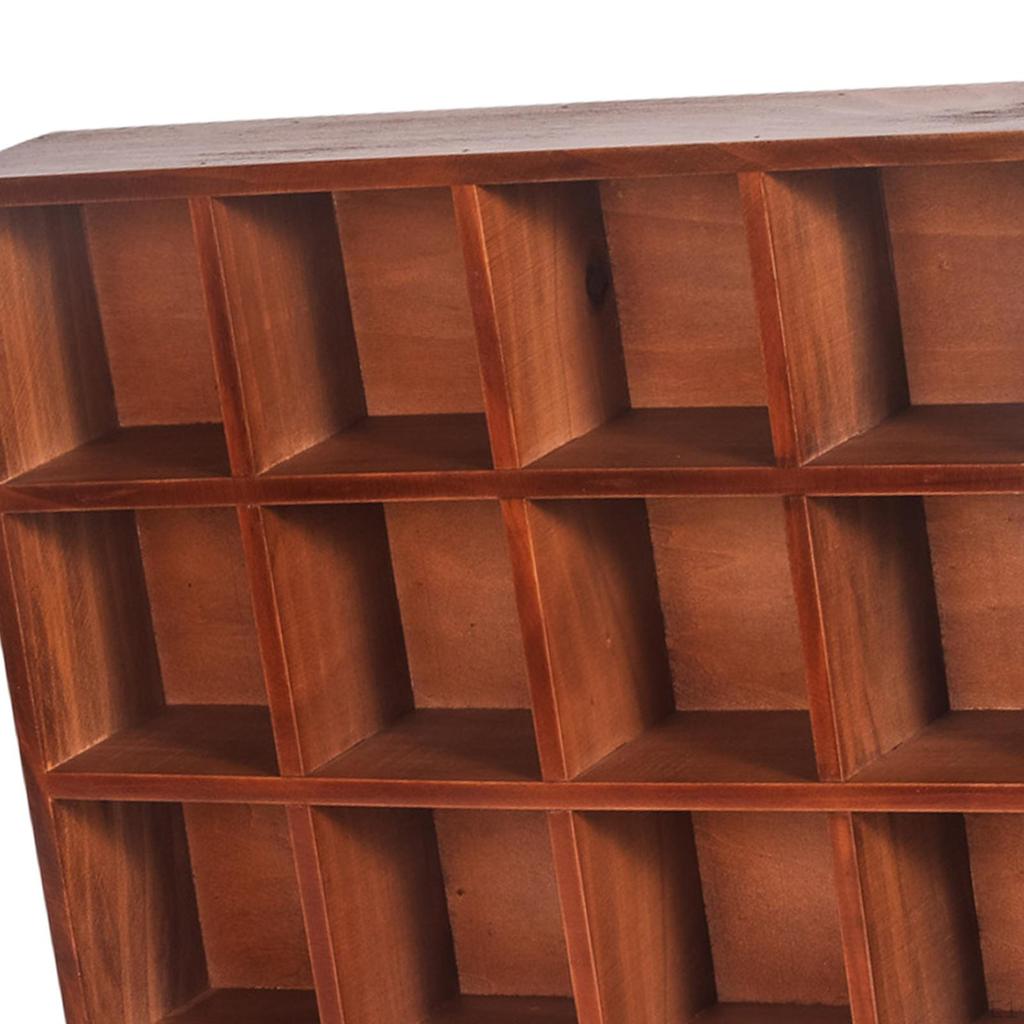 Rustikales Holzregal mit 12 Fächern für Miniaturen, Spielzeug und Zubehör