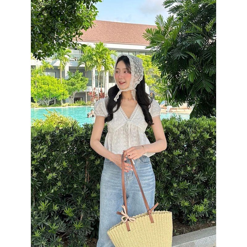 Summer Heart French Gentle Sweet Young Adult Cut Out Embroidered Tied V-neck Stylish Puff Sleeve Shirt Tops