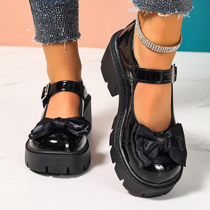 Fashion Fashion Bowknot Mary Jane Platform Shoes Woman Black Patent Leather Chunky Heel Pumps Women Plus Size Buckle Strap Lolita Shoes