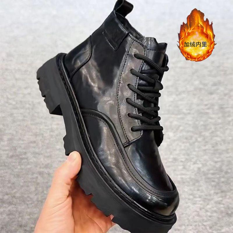 Winter 2024 New Business Velvet Warm Boots Men's Round Head Fashion British Versatile Soft-soled Locomotive Leather Shoes